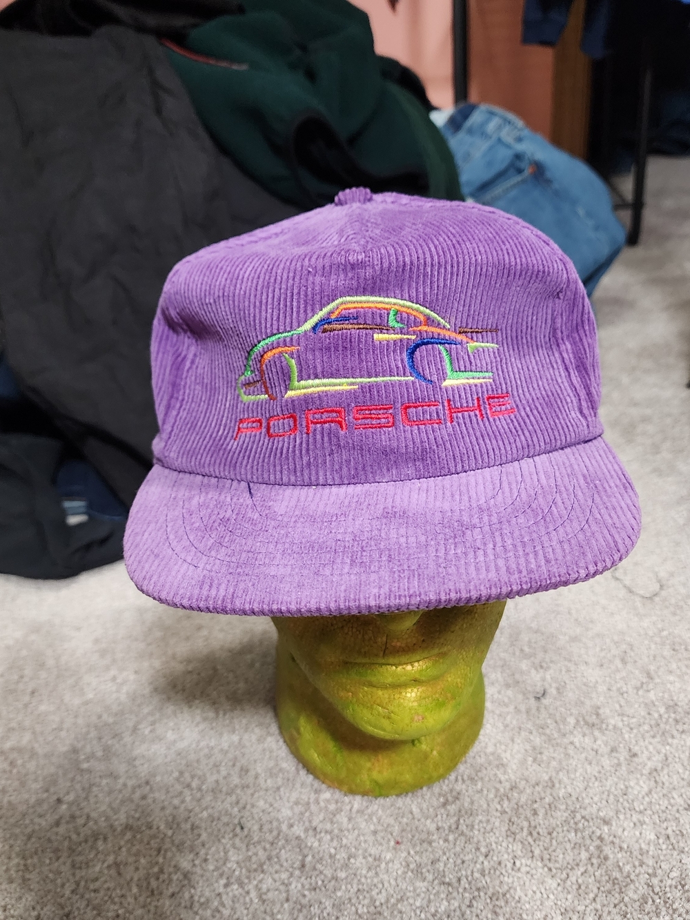 Vtg purple corduroy Porsche snapback hat featuring a colorful embroidered  car